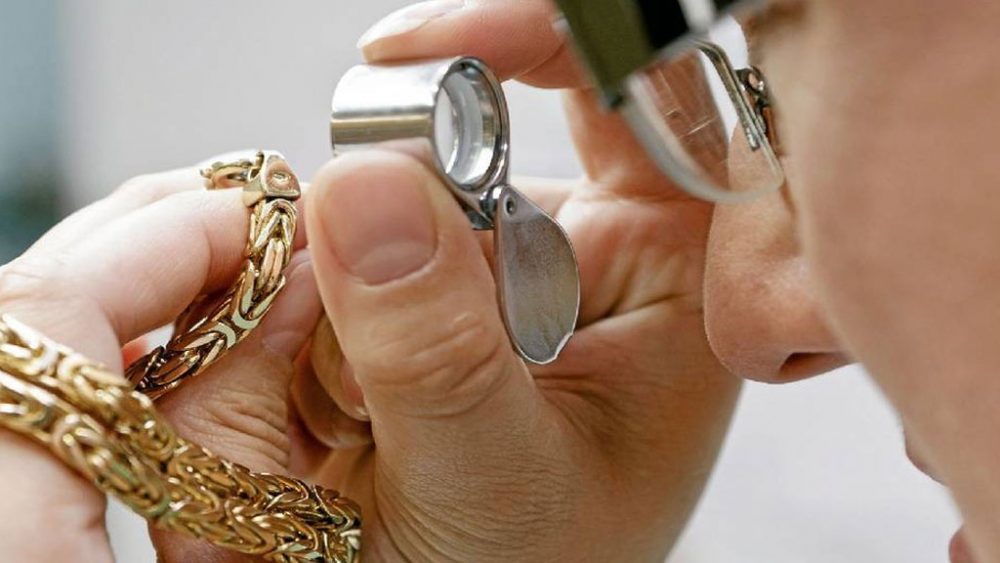 نحوه محاسبه قیمت طلای آب شده | فرمول و راهنمای کامل