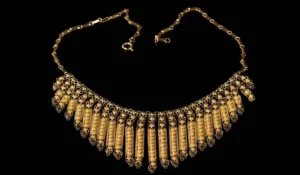 زنجیر یزدی (چینابی) چیست؟ — فروشگاه طلا و جواهرات زرینه گلد